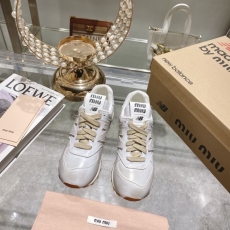 Miu Miu Casual Shoes